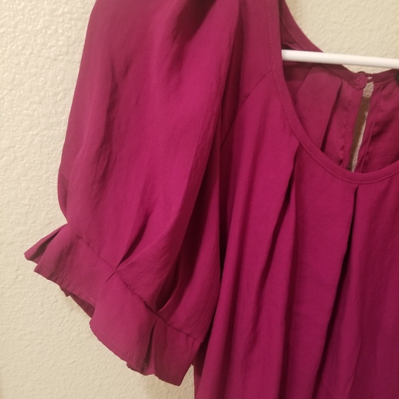 Express Fuschia Blouse Size Small - Picture 4 of 6